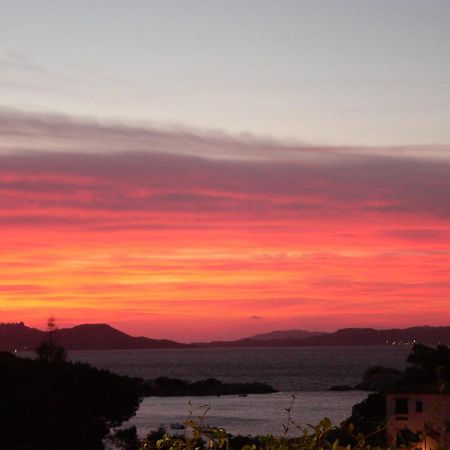 Hotel Olimpia Baja Sardinia Eksteriør bilde