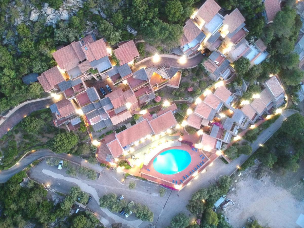 Hotel Olimpia Baja Sardinia Eksteriør bilde