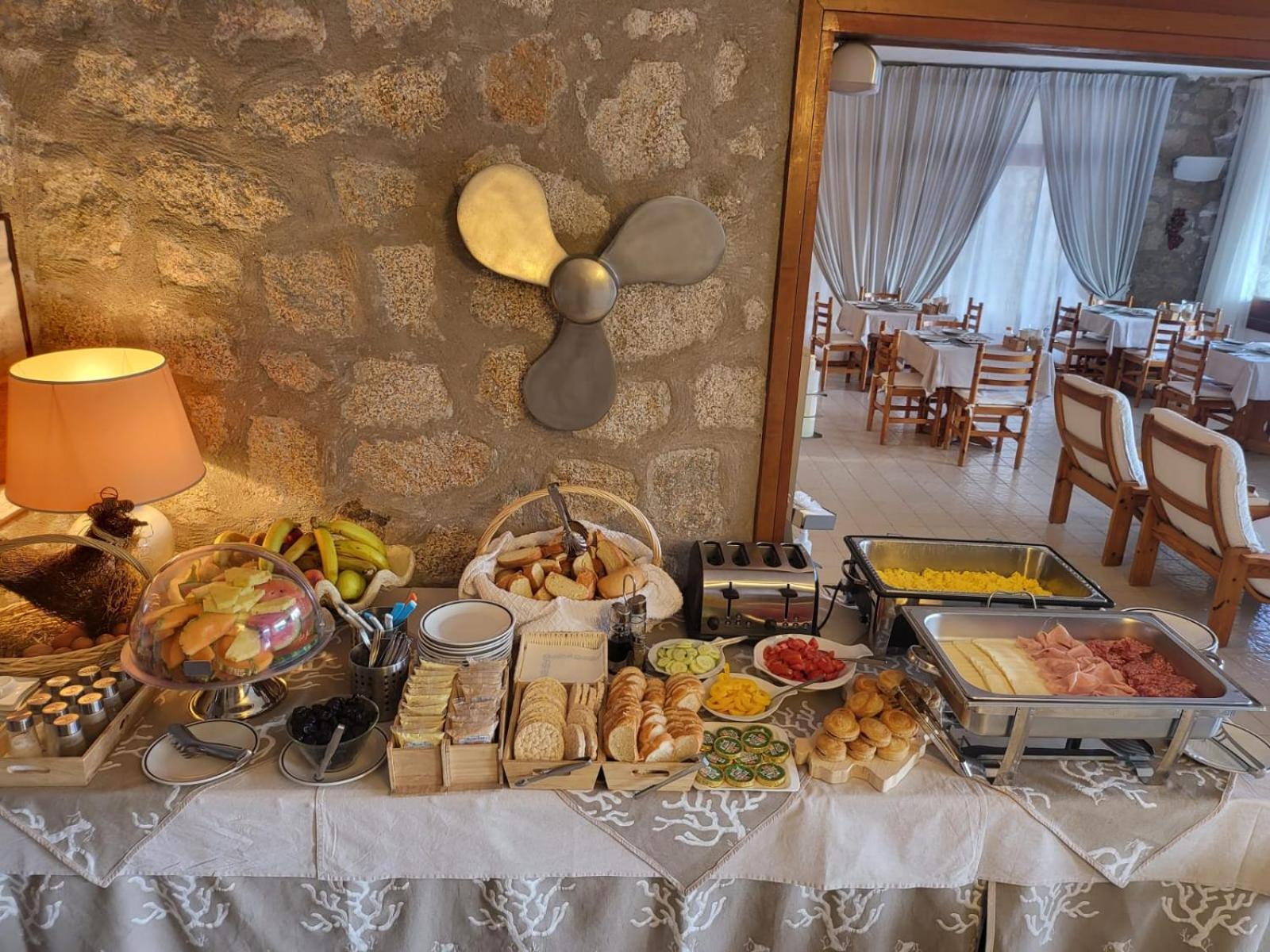 Hotel Olimpia Baja Sardinia Eksteriør bilde